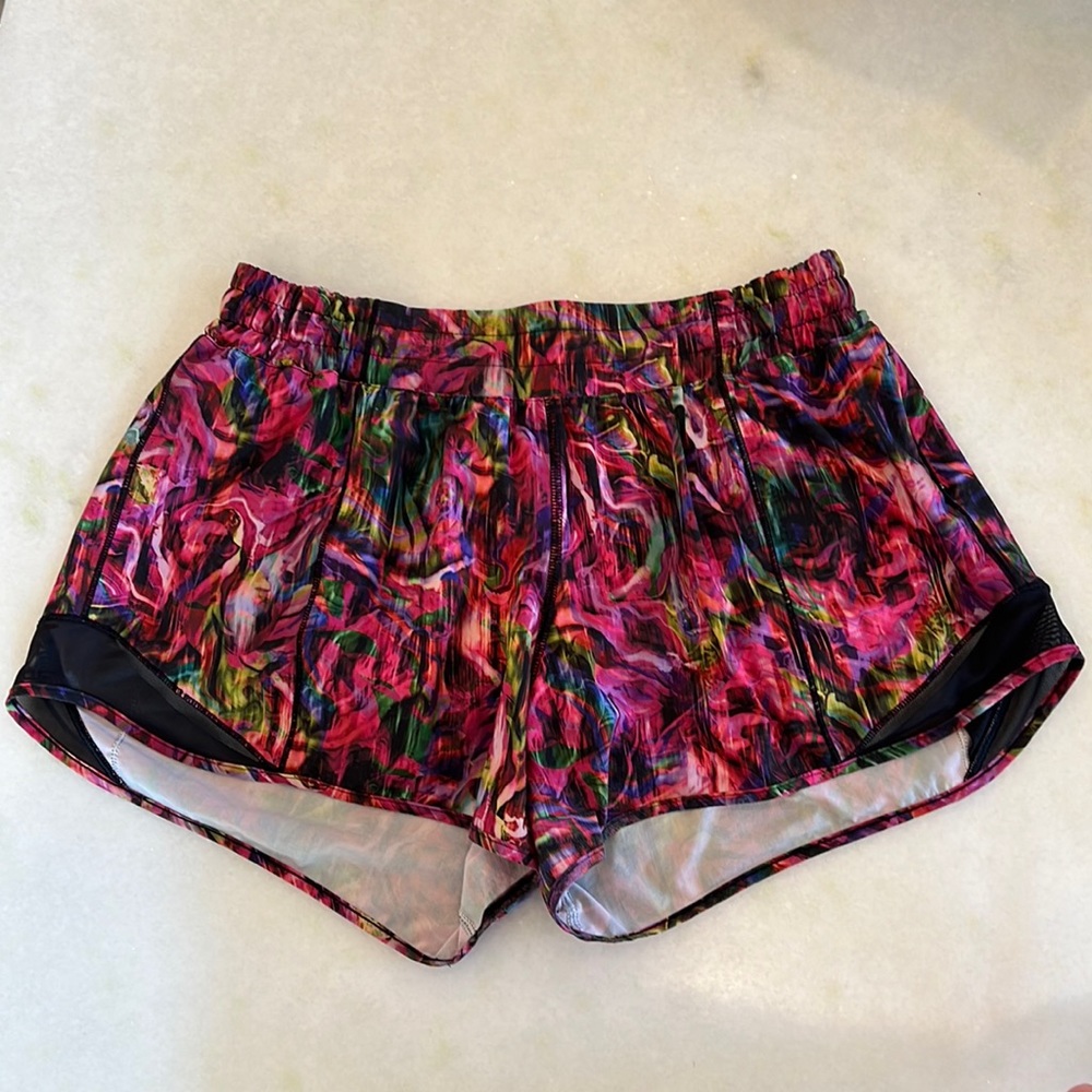 Lululemon Hotty Hot Shorts